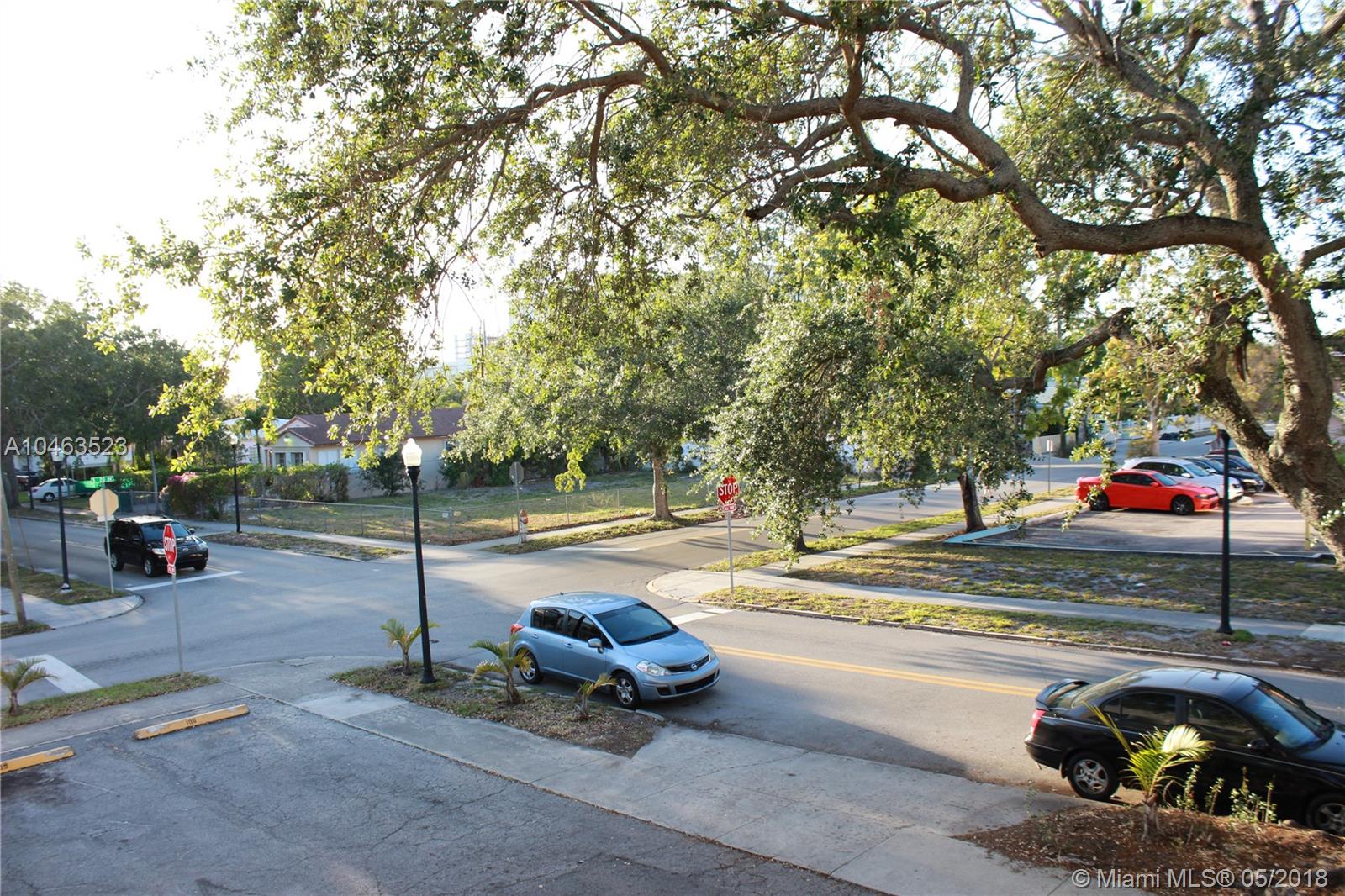 HAMPTON COURT CONDO - Residential Lease