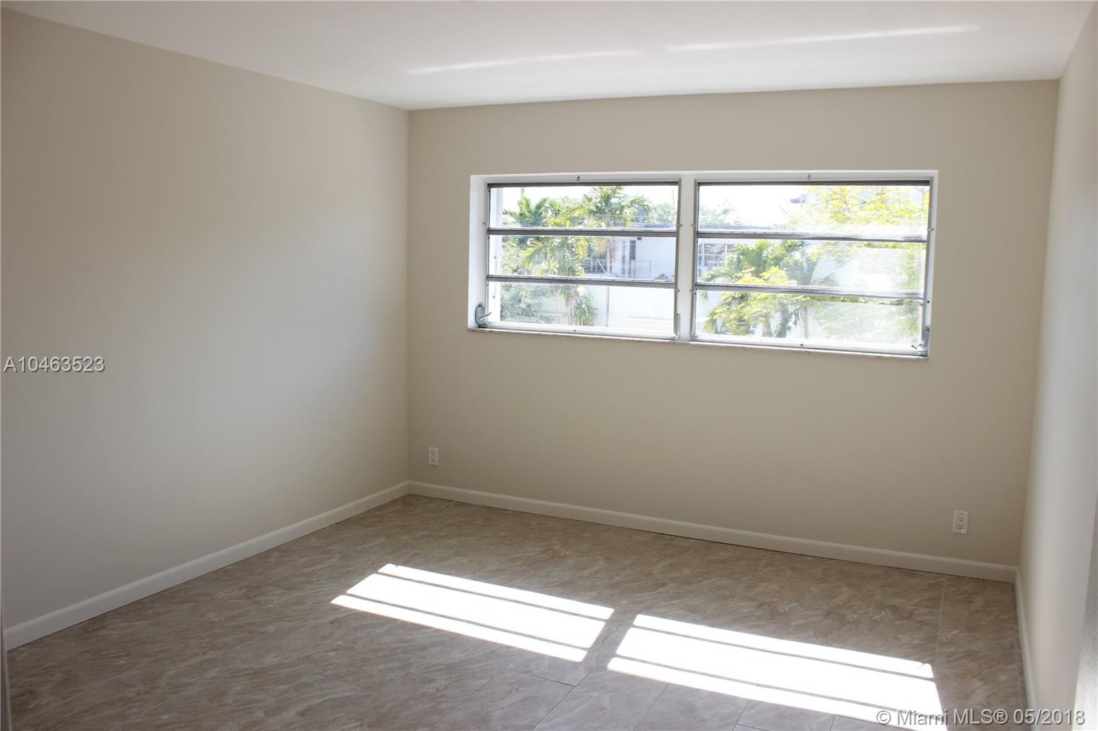 HAMPTON COURT CONDO - Residential Lease