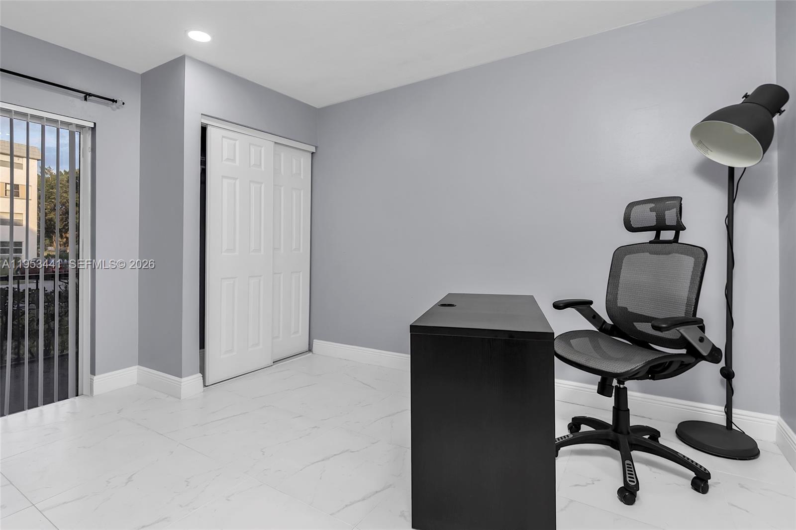 GARDEN LAKES OF INVERRARY - Residential