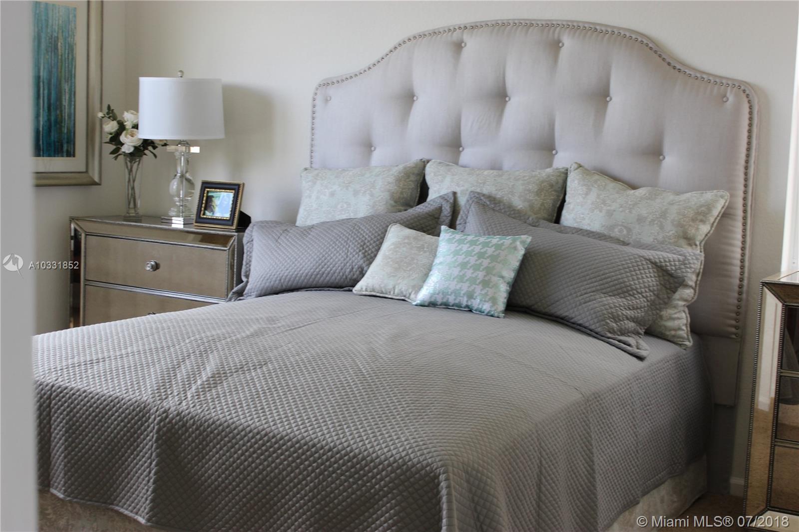 VENTANAS AT HOMESTEAD - Residential