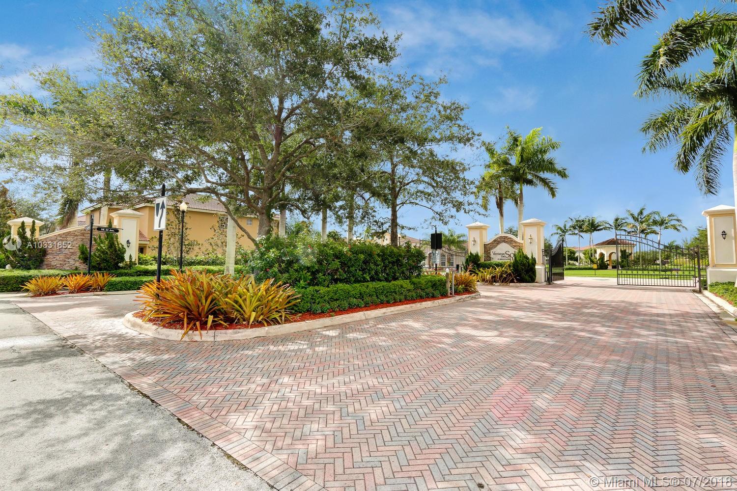 VENTANAS AT HOMESTEAD - Residential