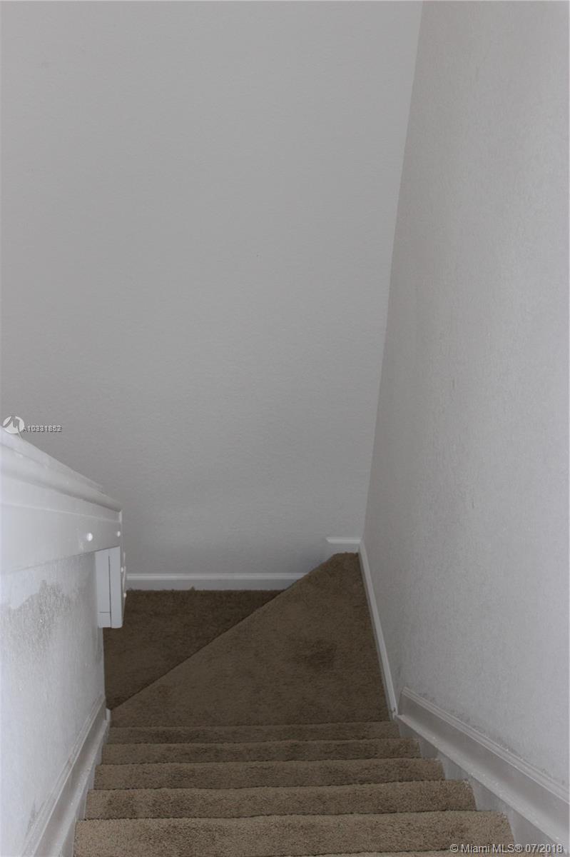 VENTANAS AT HOMESTEAD - Residential