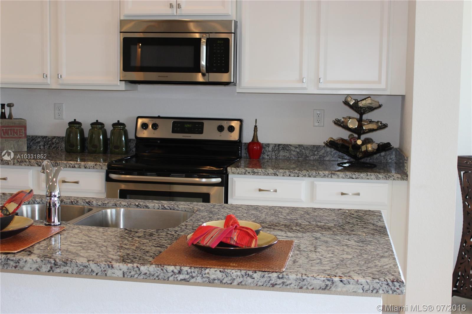 VENTANAS AT HOMESTEAD - Residential