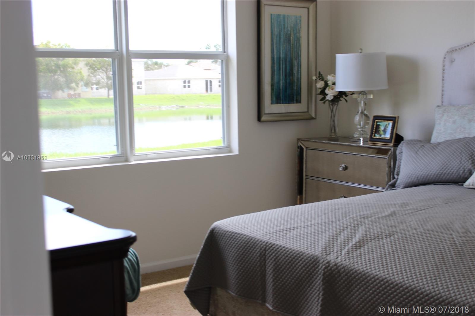 VENTANAS AT HOMESTEAD - Residential