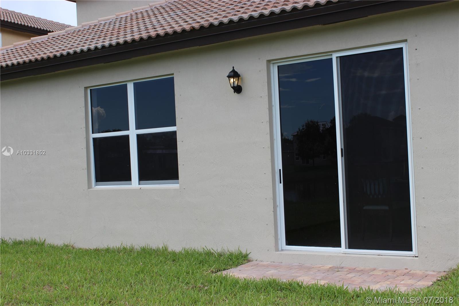VENTANAS AT HOMESTEAD - Residential