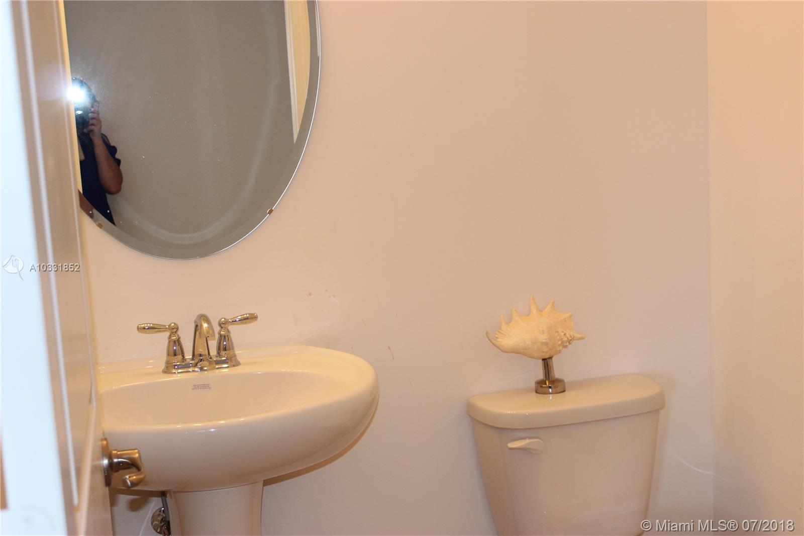 VENTANAS AT HOMESTEAD - Residential