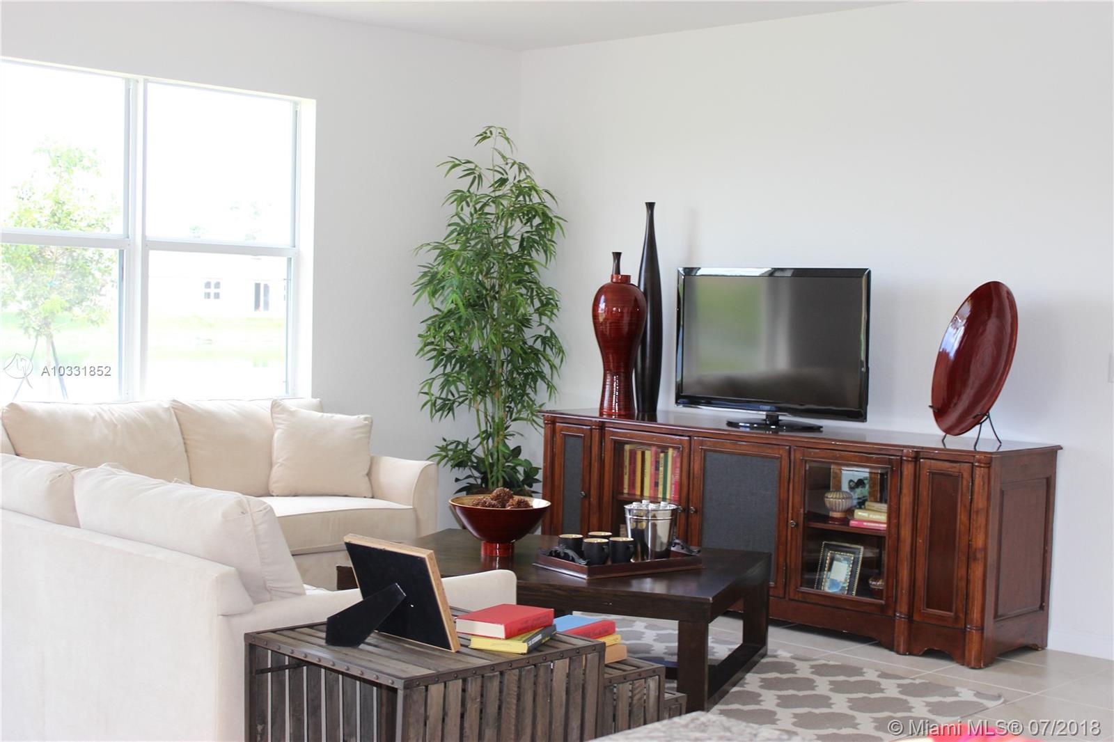 VENTANAS AT HOMESTEAD - Residential