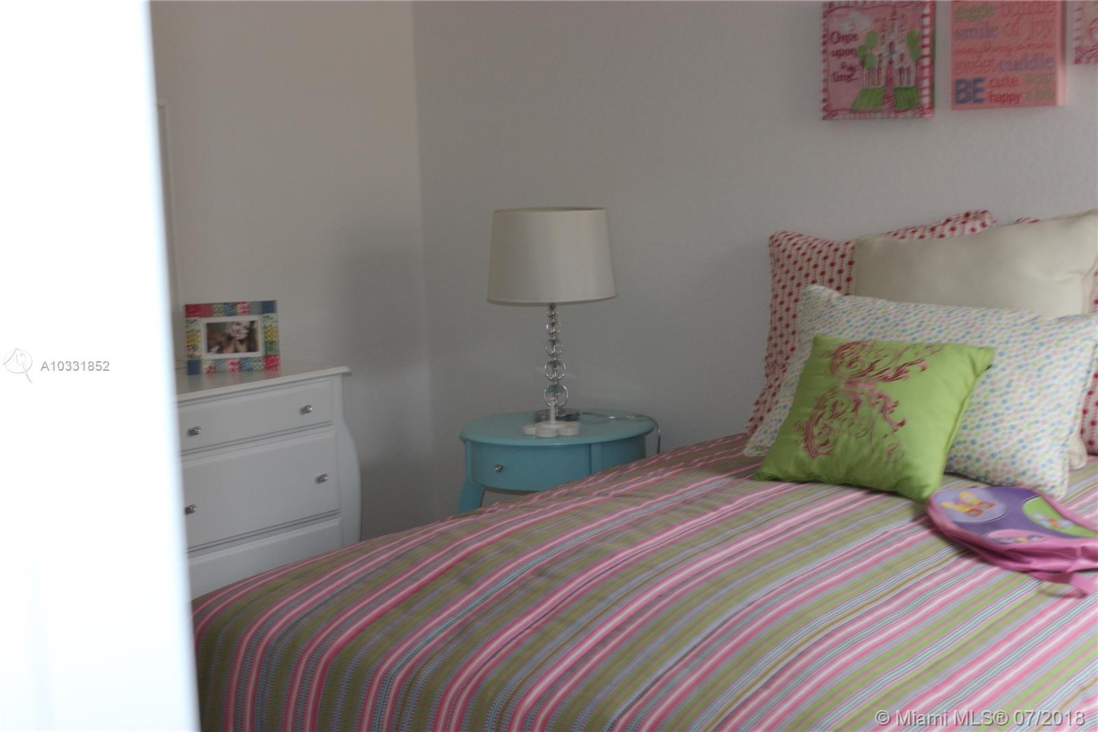 VENTANAS AT HOMESTEAD - Residential