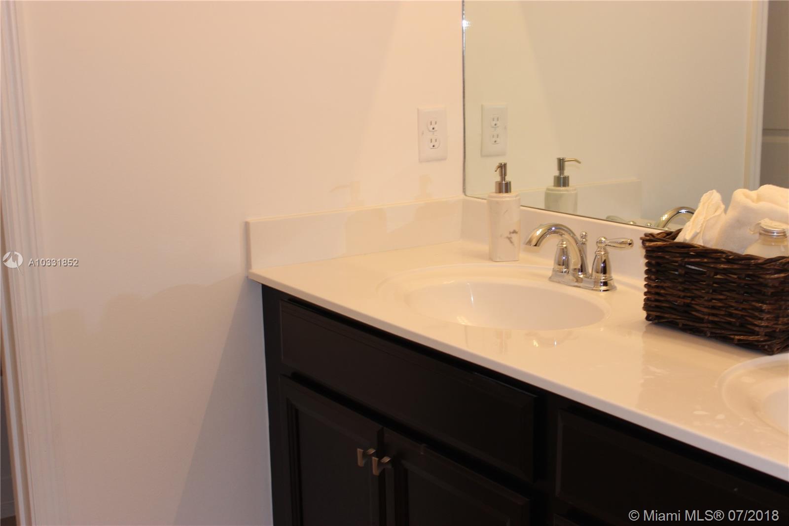 VENTANAS AT HOMESTEAD - Residential