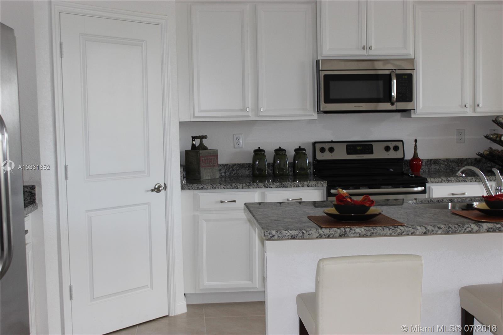 VENTANAS AT HOMESTEAD - Residential