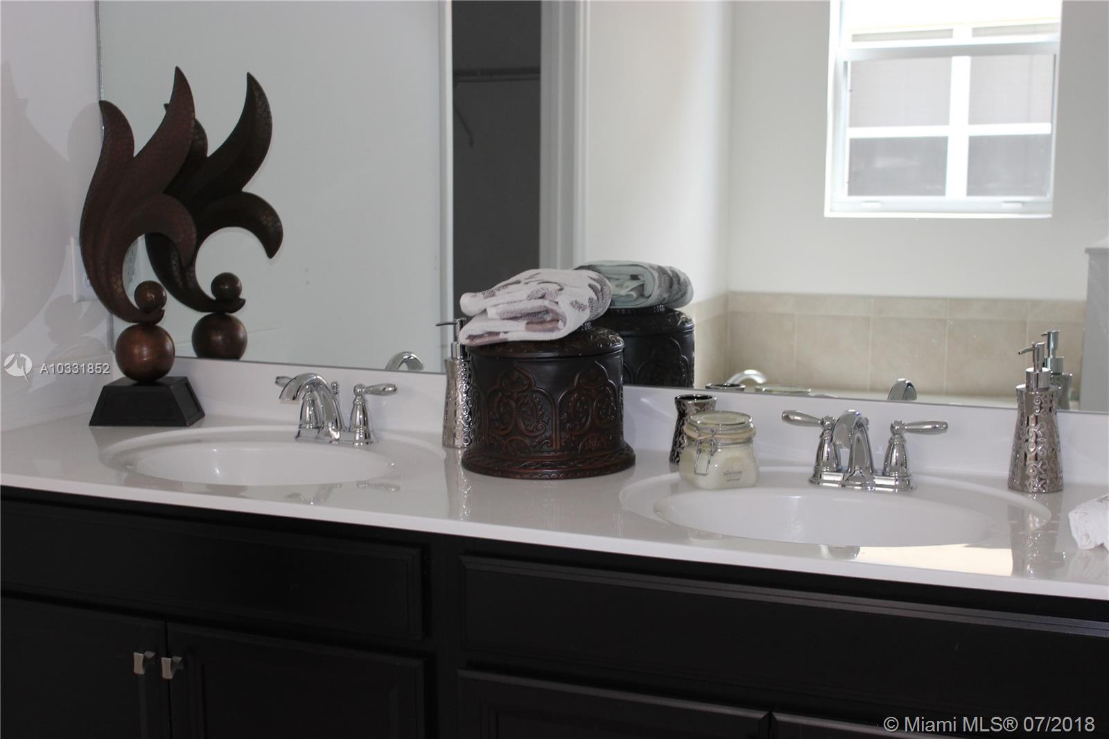 VENTANAS AT HOMESTEAD - Residential