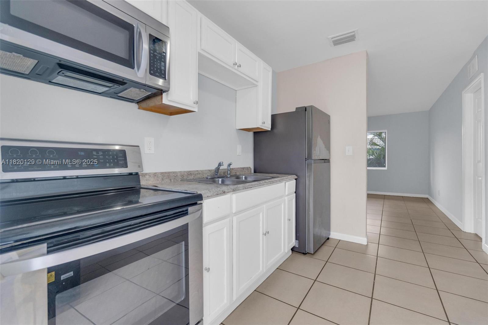 WASHINGTON PARK FOURTH AD - Residential Lease