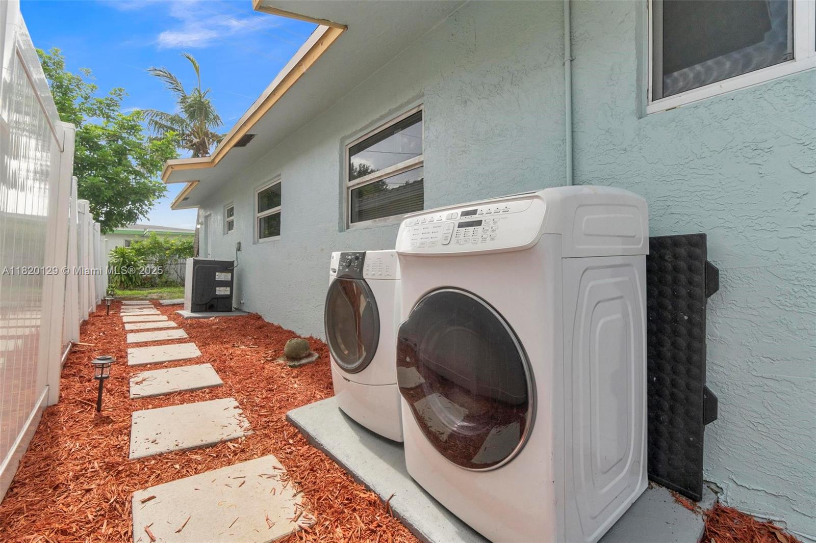 WASHINGTON PARK FOURTH AD - Residential Lease