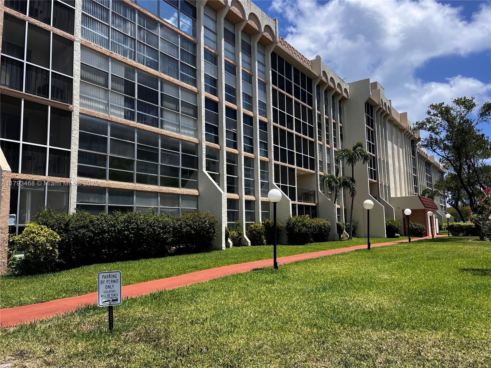 Rental Property at 851 Three Islands Blvd 514, Hallandale Beach, Broward County, Florida - Bedrooms: 1 
Bathrooms: 1  - $1,830 MO.