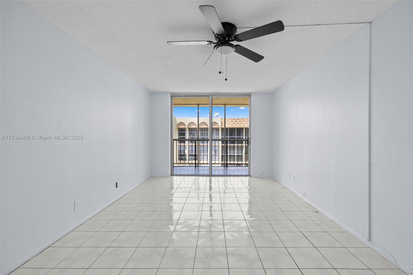 DESOTO PARK CONDO - Residential Lease