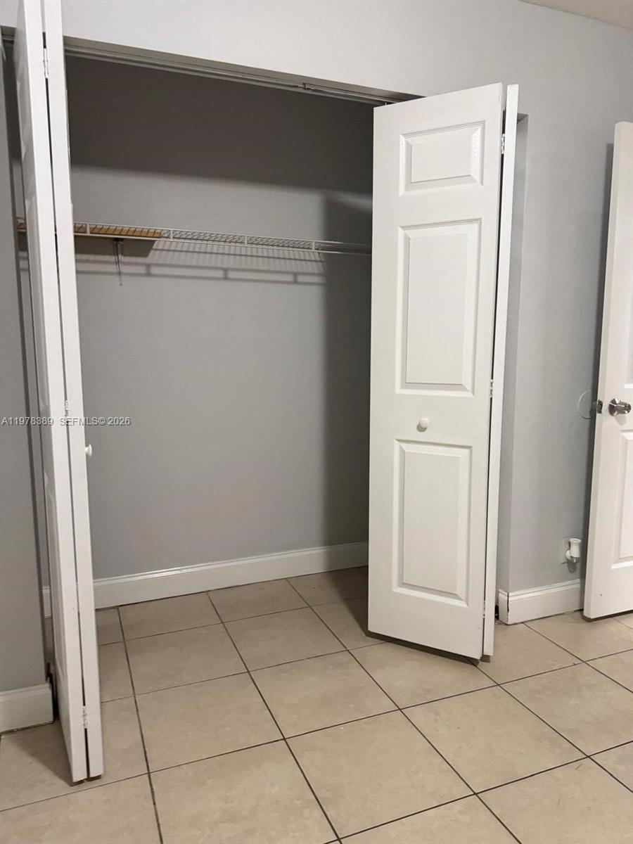 SUNDANCE AT PLANTATION CO - Residential Lease