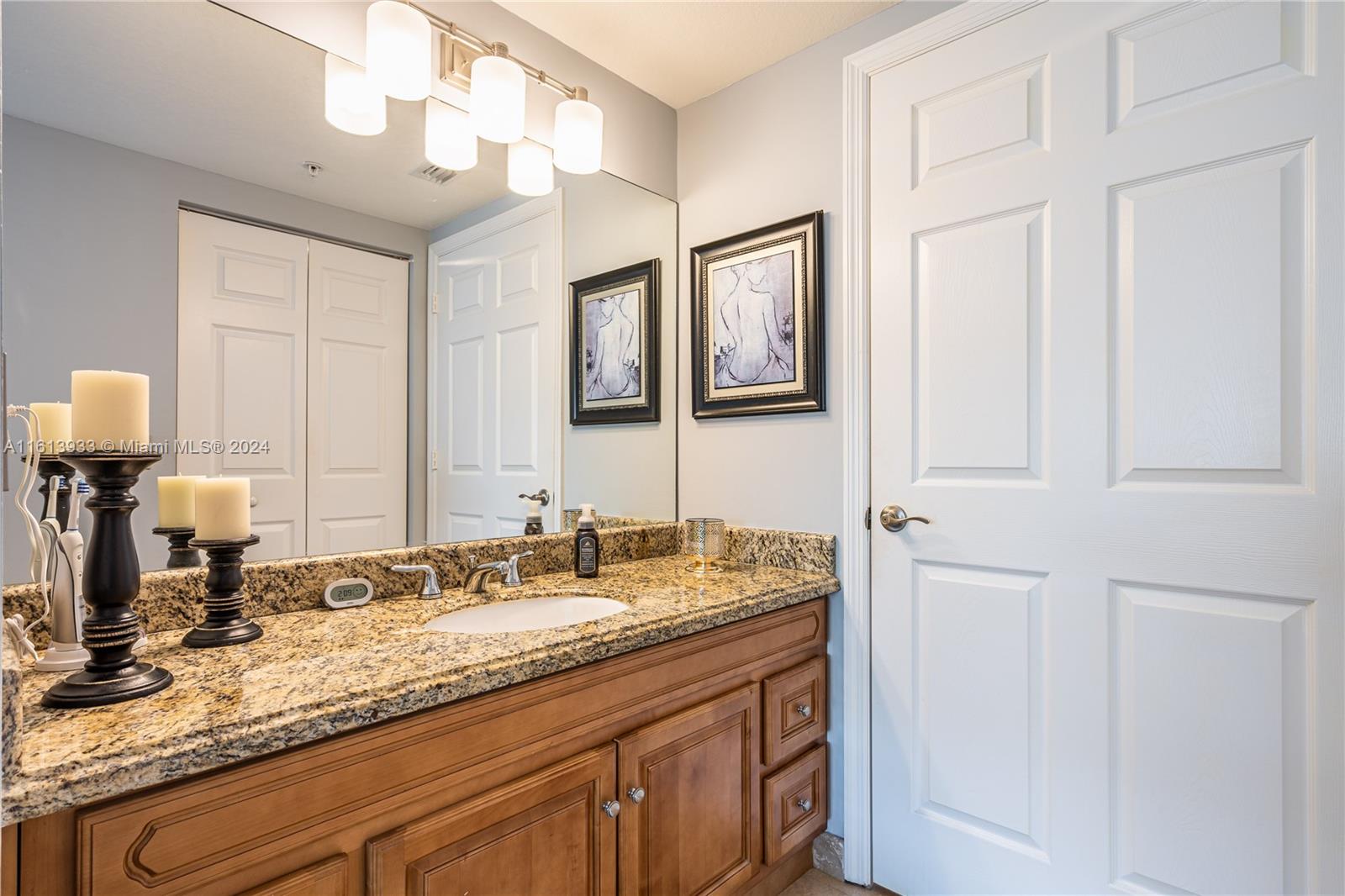 KEYSTONE VILLAS II CONDO - Residential