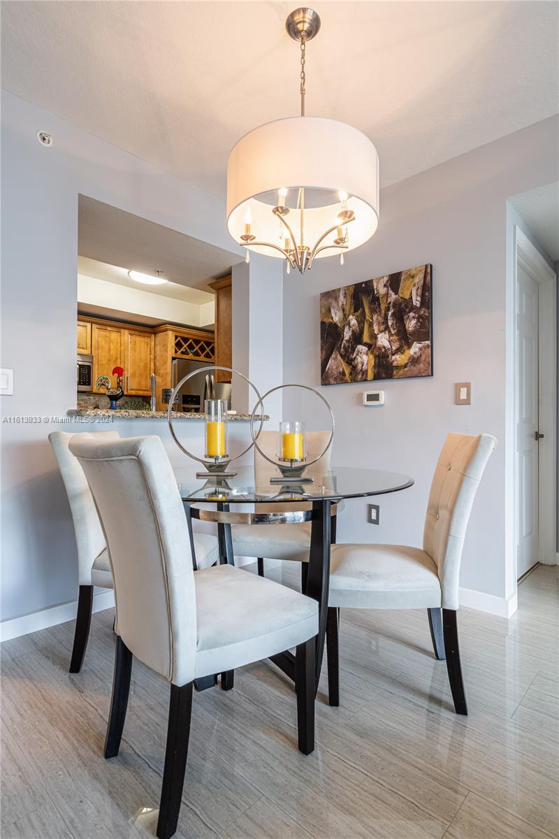 KEYSTONE VILLAS II CONDO - Residential