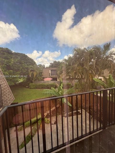 DELRAY OAKS WEST CONDO - Residential Lease