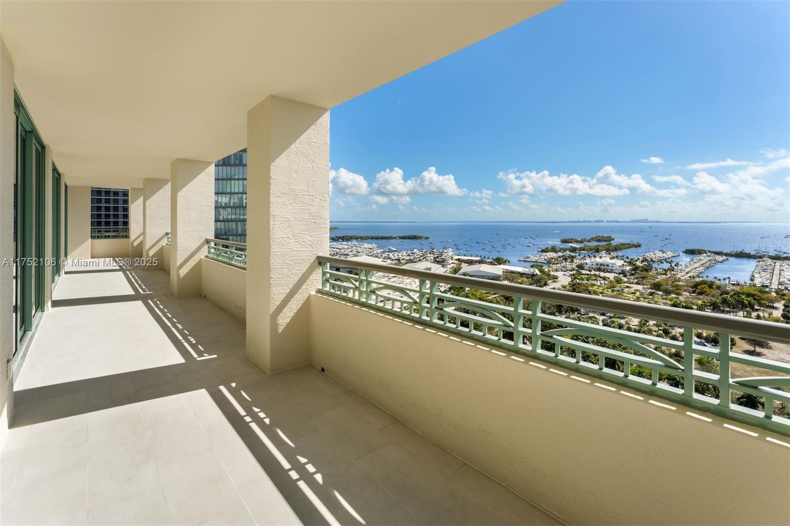 THE TOWER RESIDENCES COND - Residential