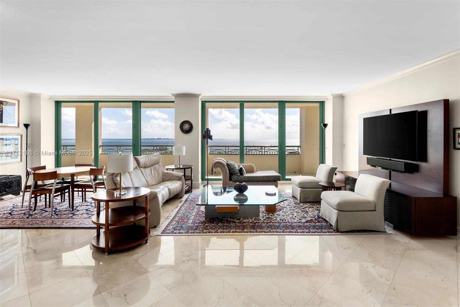 3400 Sw 27th Ave 1902, Miami, Broward County, Florida - 3 Bedrooms  
3 Bathrooms - 