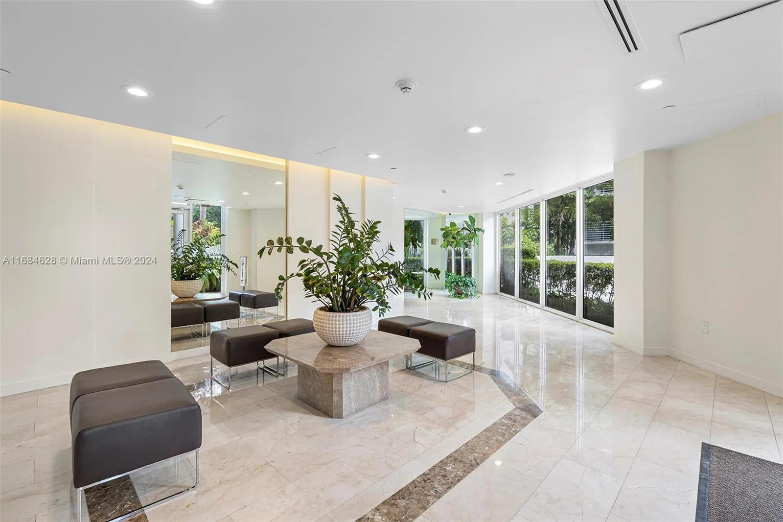 Miami Beach, Florida 33139, United States, 2 Bedrooms Bedrooms, ,2 BathroomsBathrooms,Residential,Active,36201