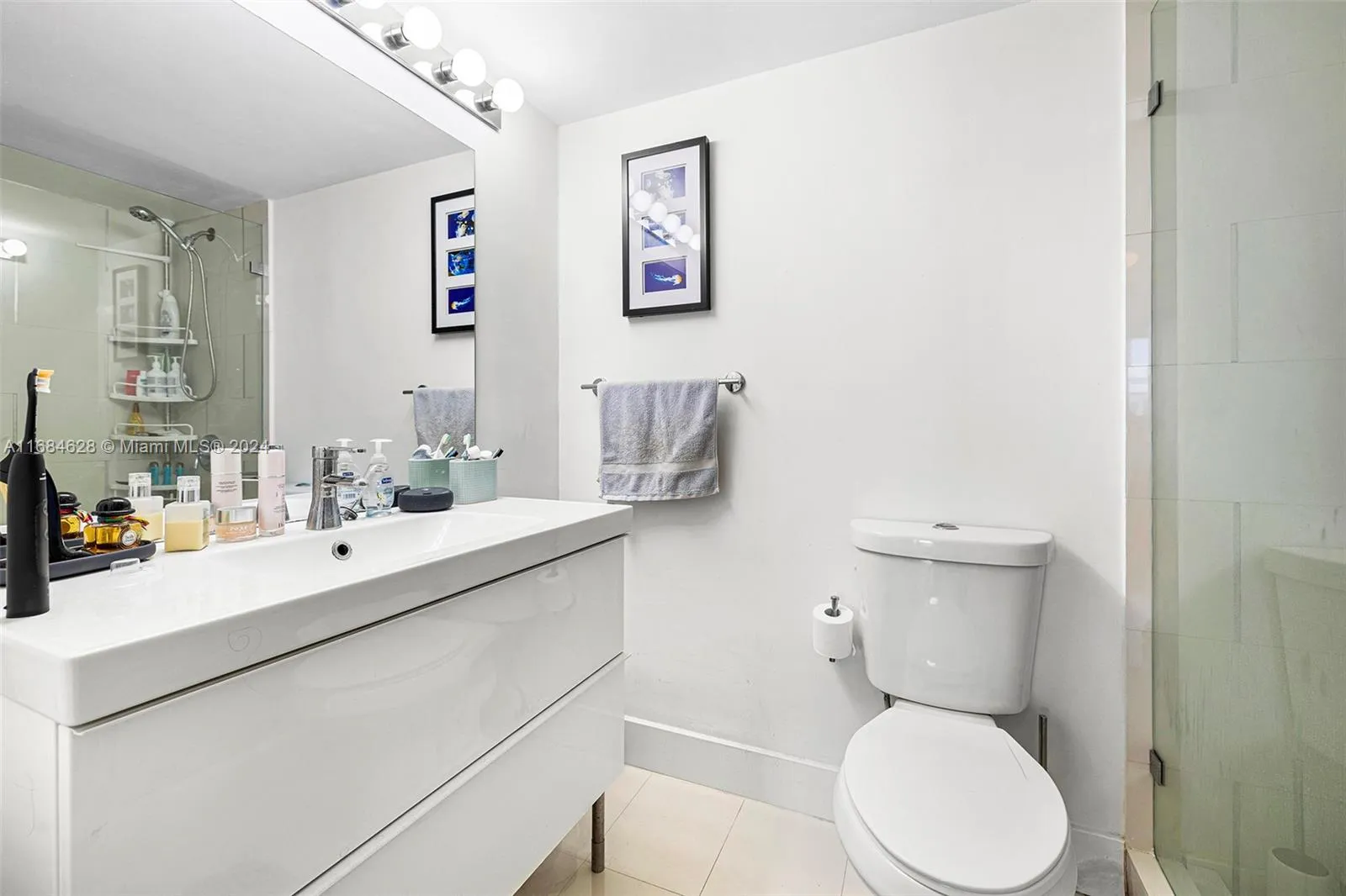 Miami Beach, Florida 33139, United States, 2 Bedrooms Bedrooms, ,2 BathroomsBathrooms,Residential,Active,36201