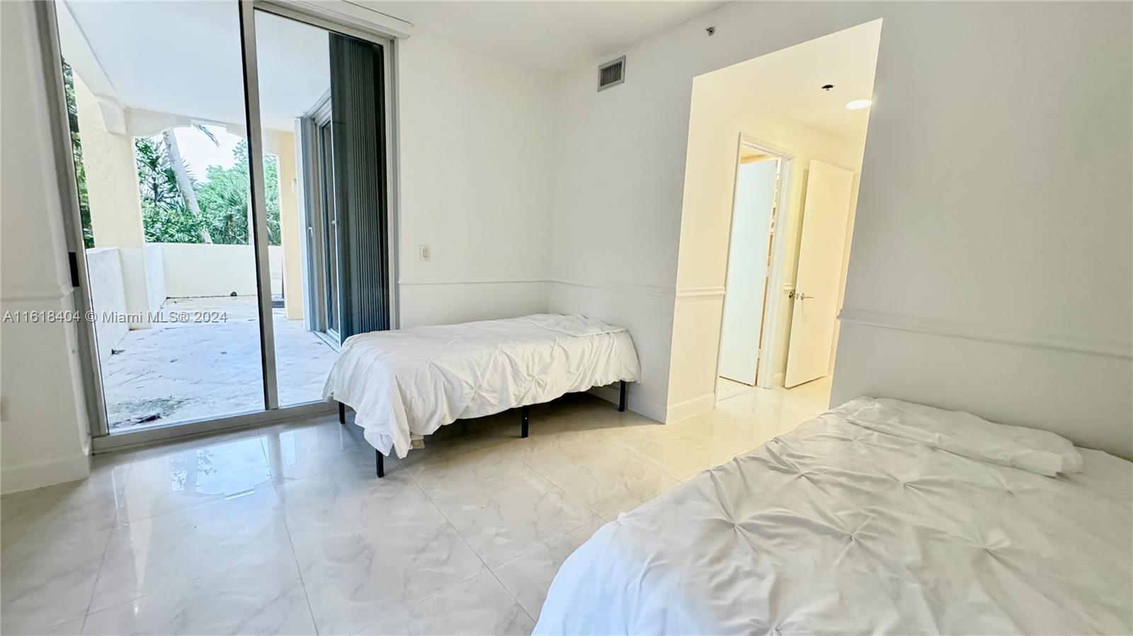 LAKE VILLA THREE CONDO - Residential