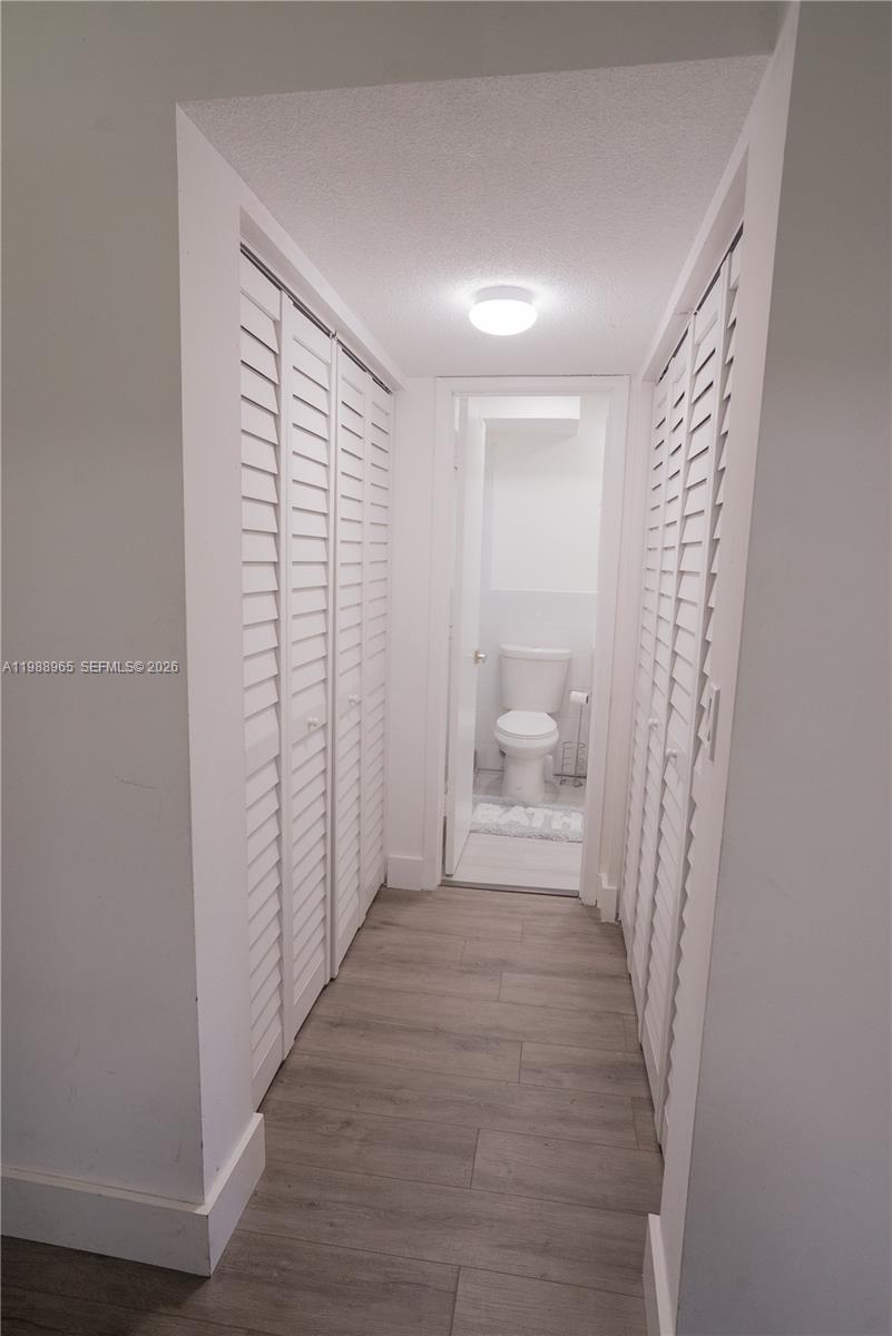 Lauderdale Oaks Condo - Residential