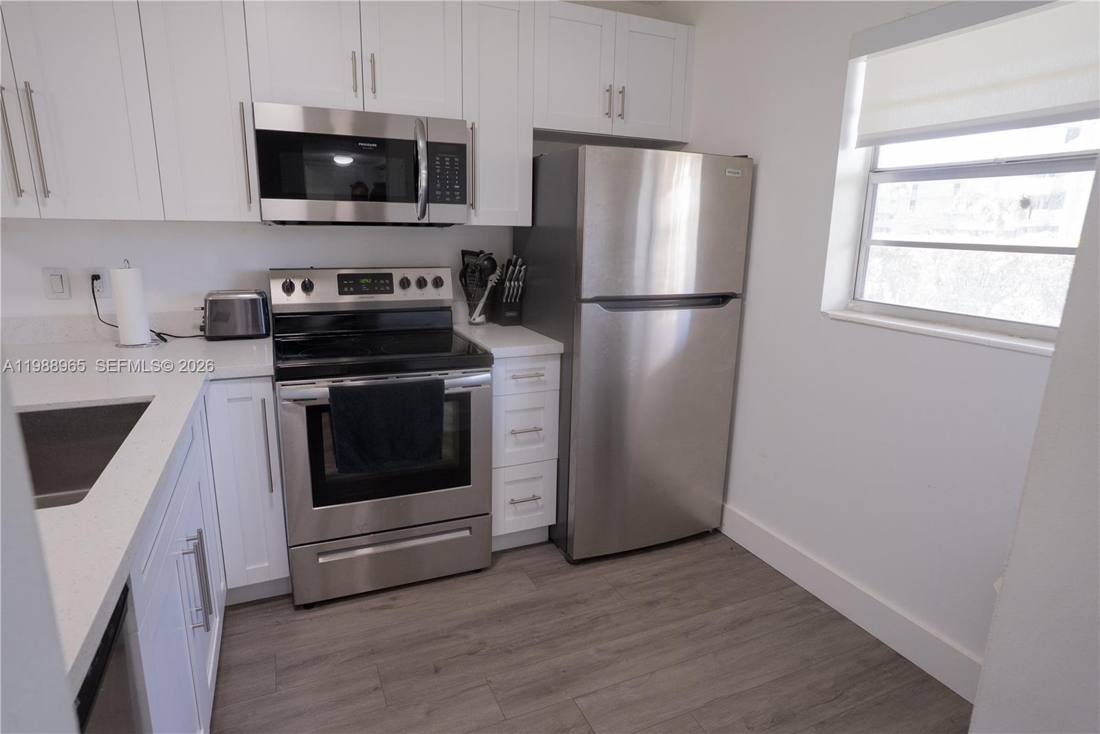 Lauderdale Oaks Condo - Residential