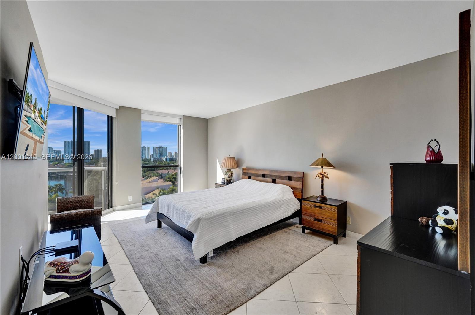 HARBOR TOWERS - Residential Lease