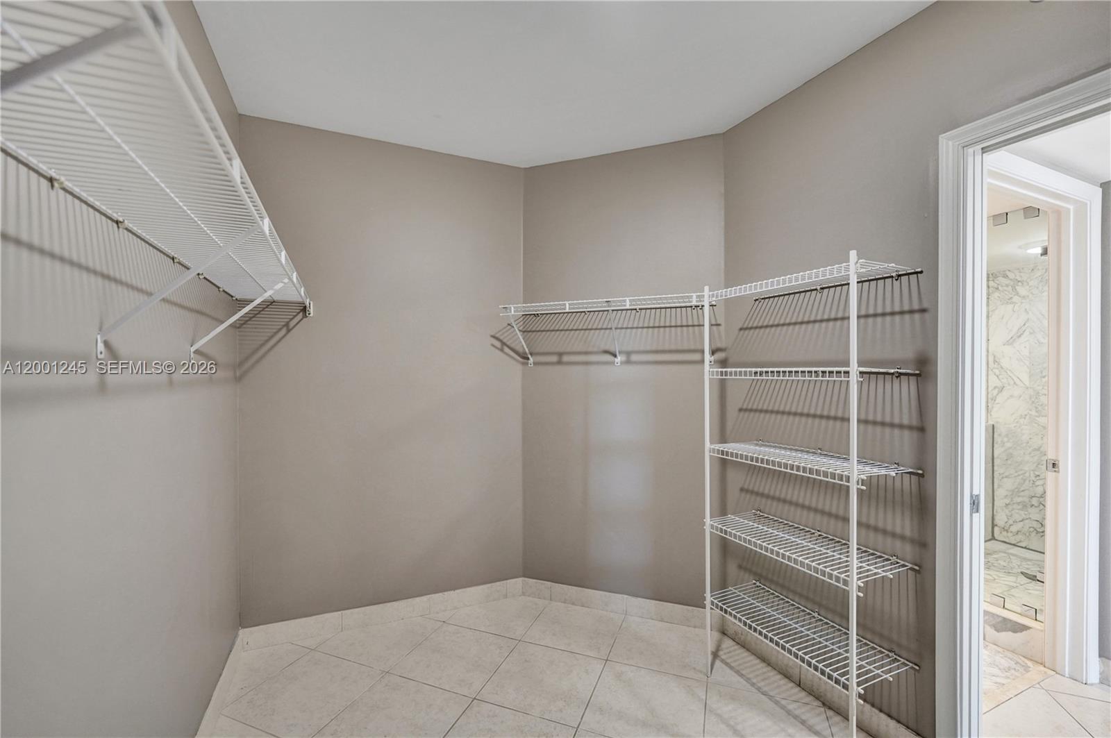 HARBOR TOWERS - Residential Lease