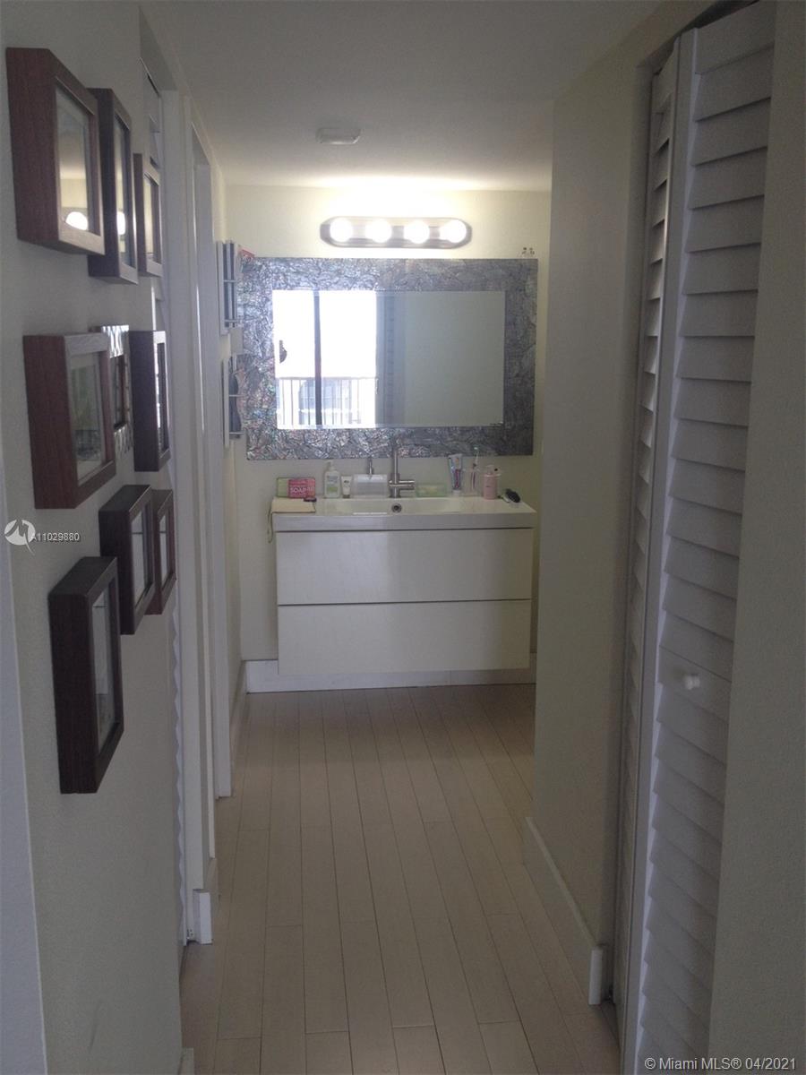 BONAVISTA CONDO - Residential