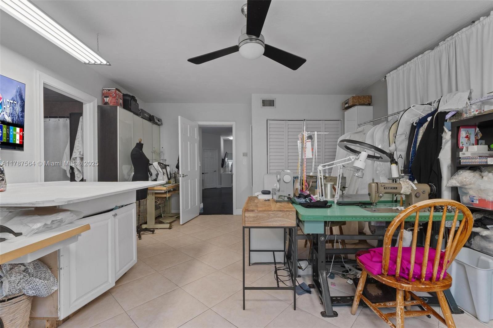 WOODSIDE - Residential Lease