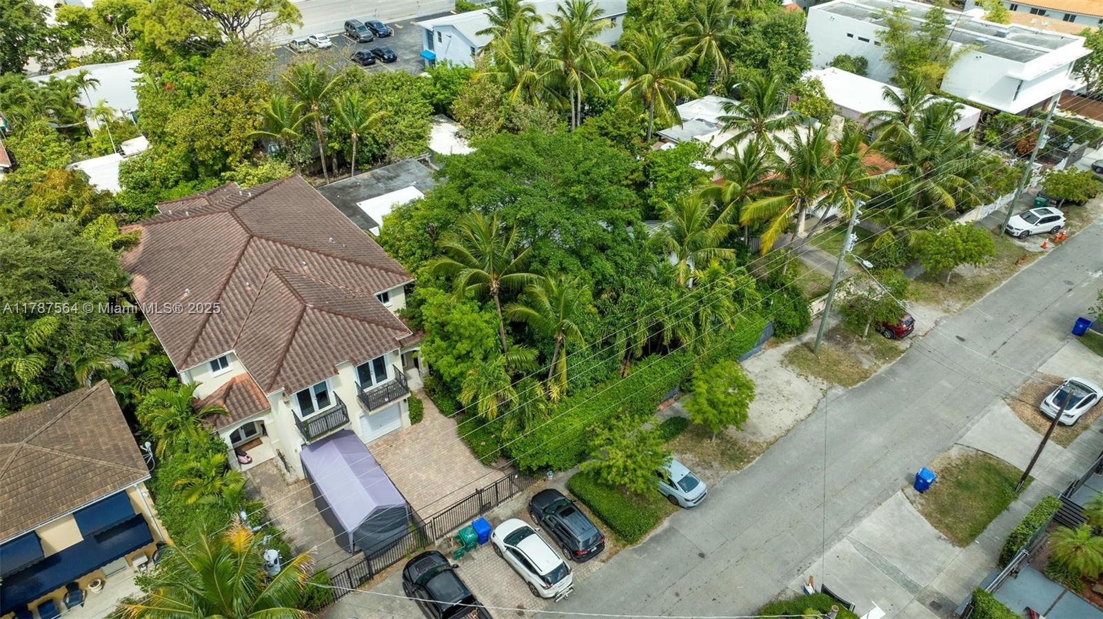WOODSIDE - Residential Lease