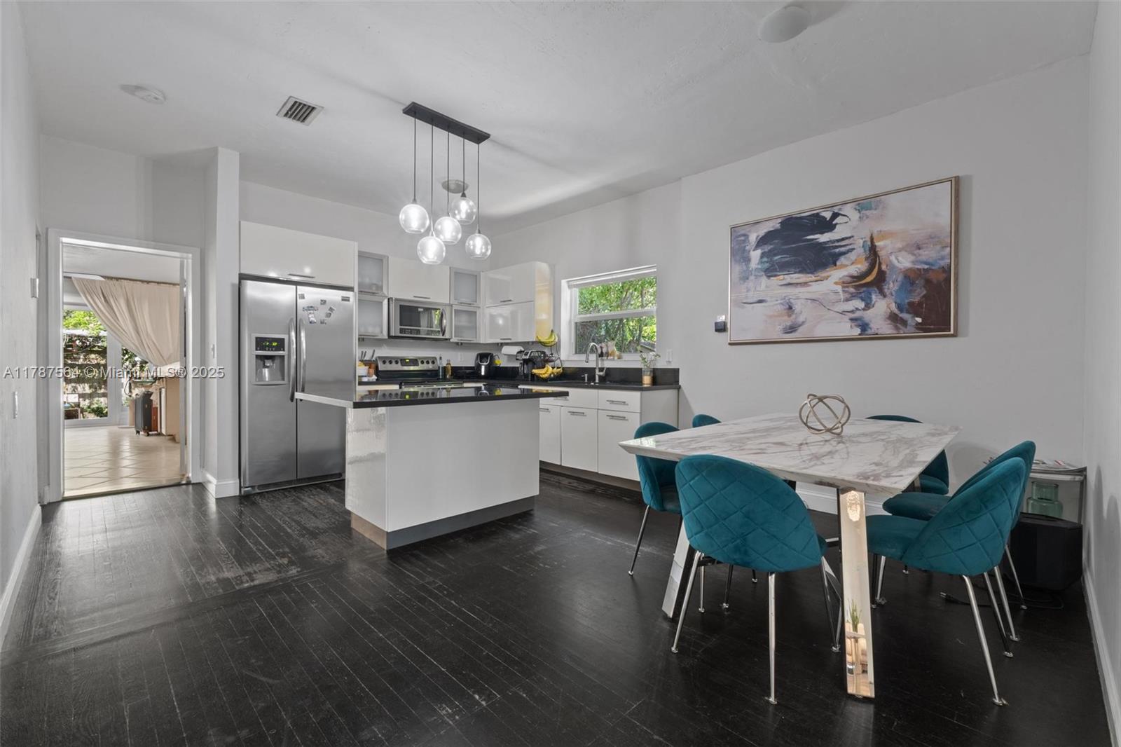WOODSIDE - Residential Lease