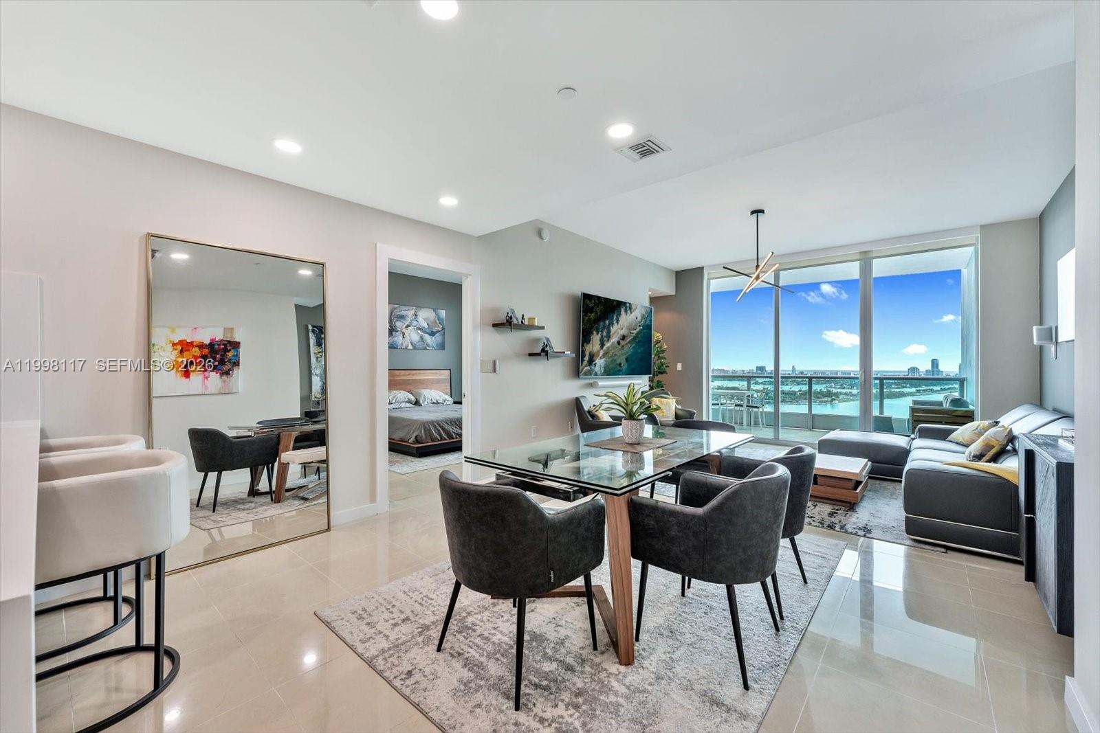 900 Biscayne Blvd 3109