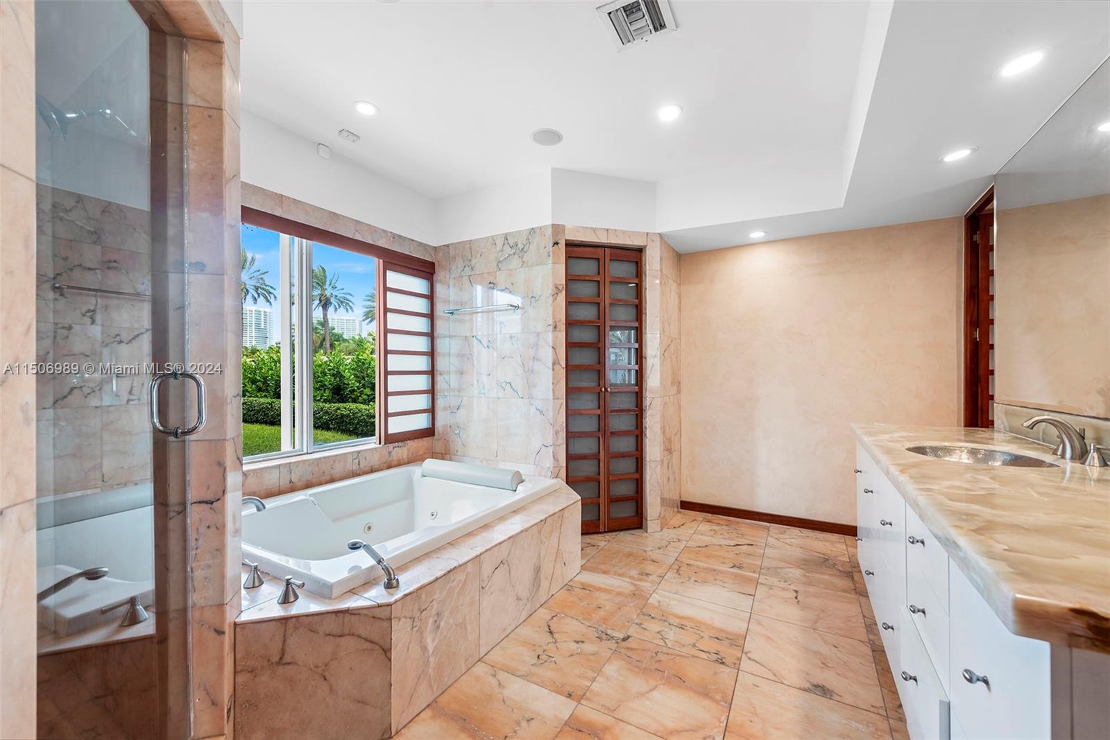 GOLDEN BEACH SEC C - Residential Lease