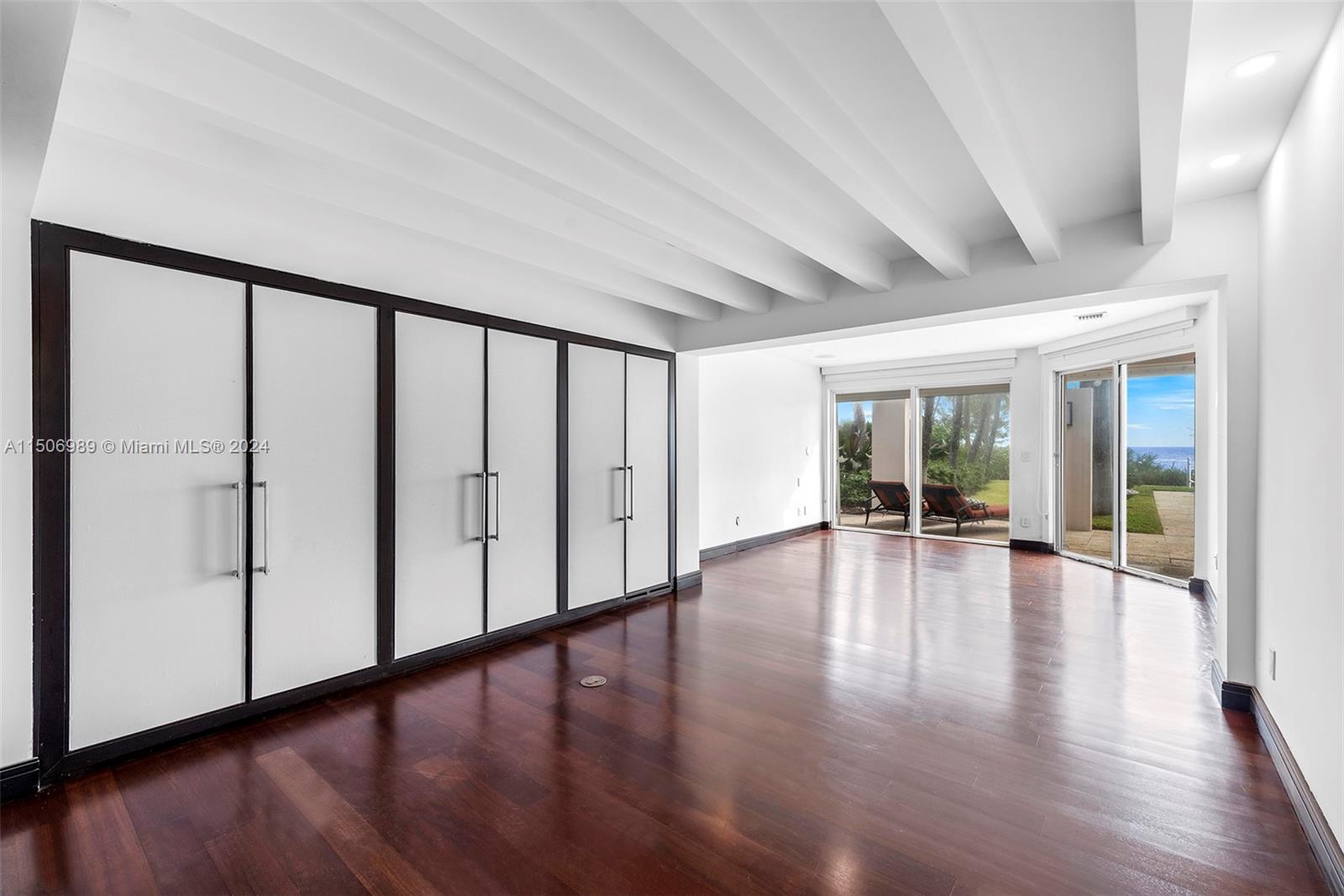 GOLDEN BEACH SEC C - Residential Lease