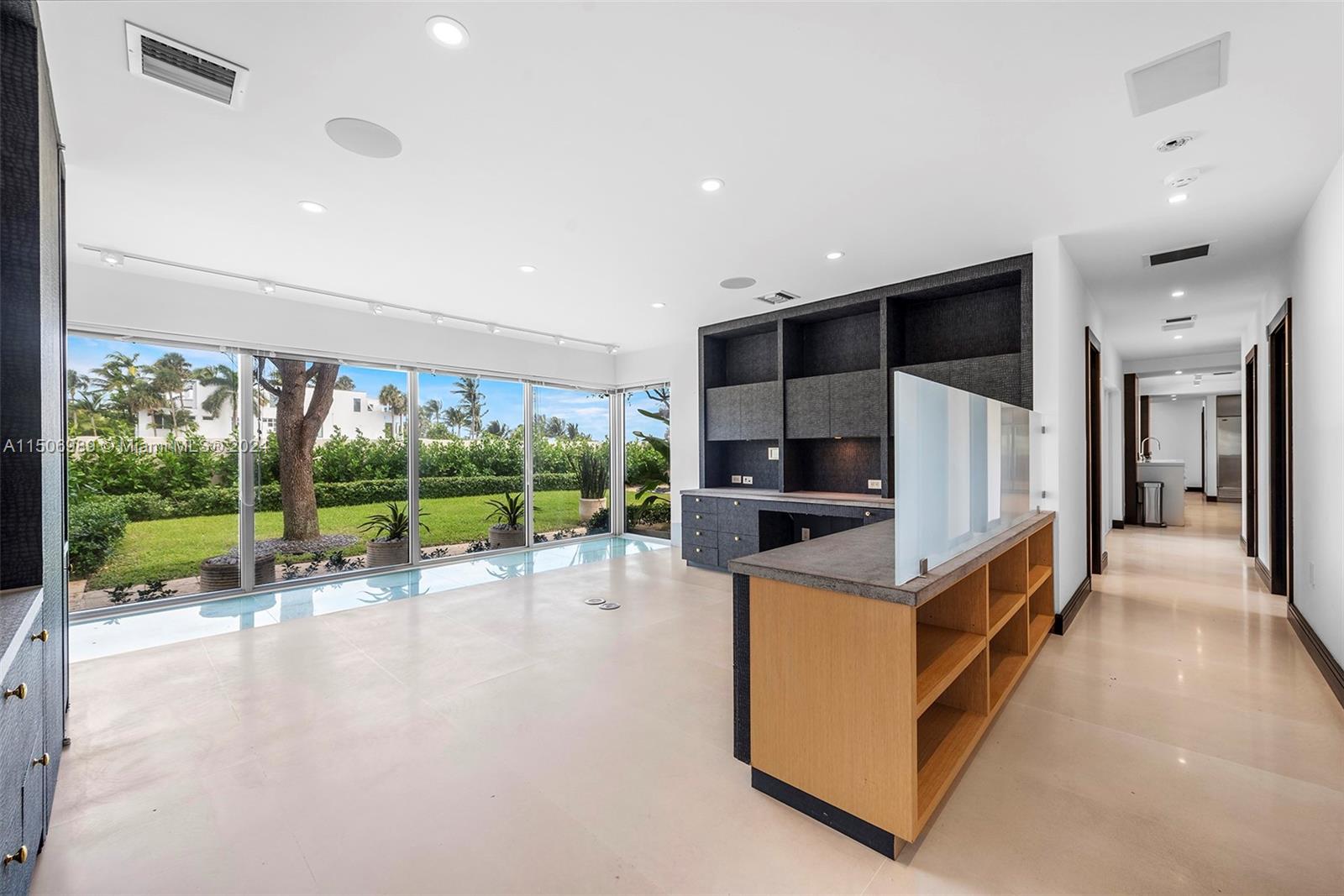 GOLDEN BEACH SEC C - Residential Lease