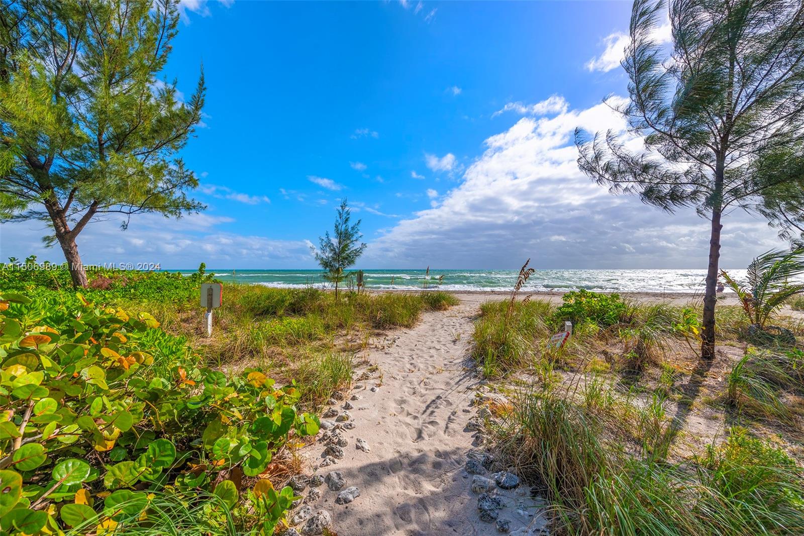 GOLDEN BEACH SEC C - Residential Lease