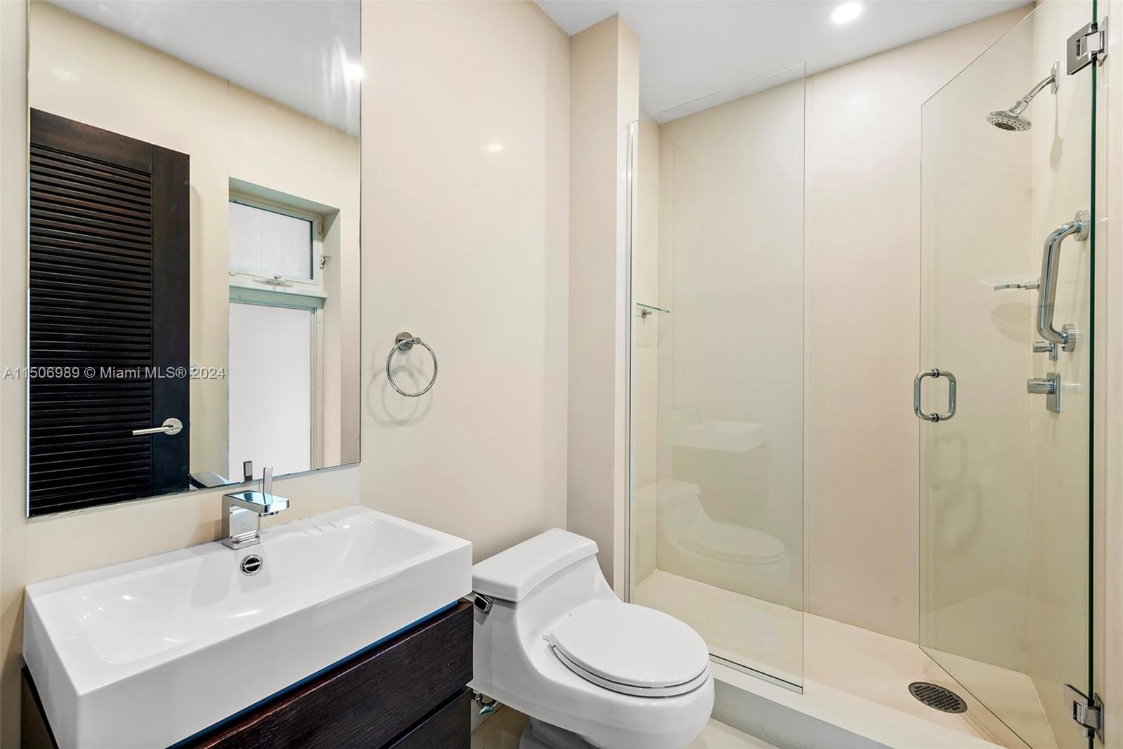 GOLDEN BEACH SEC C - Residential Lease