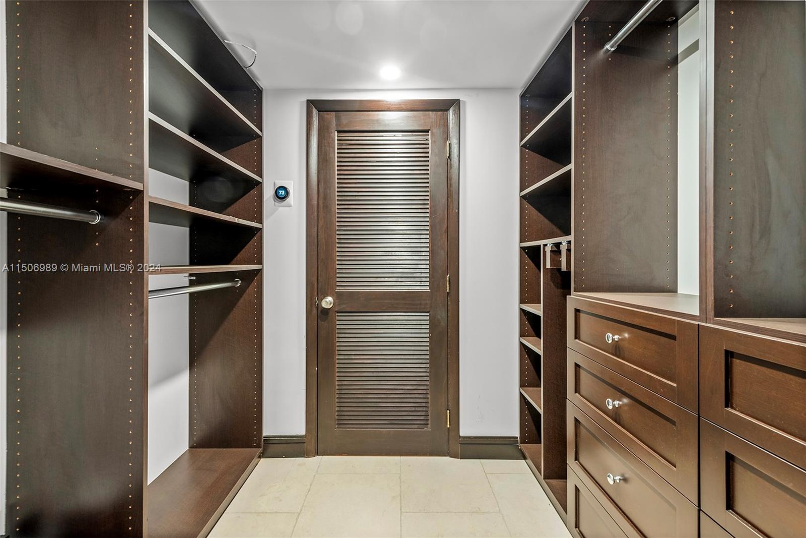 GOLDEN BEACH SEC C - Residential Lease