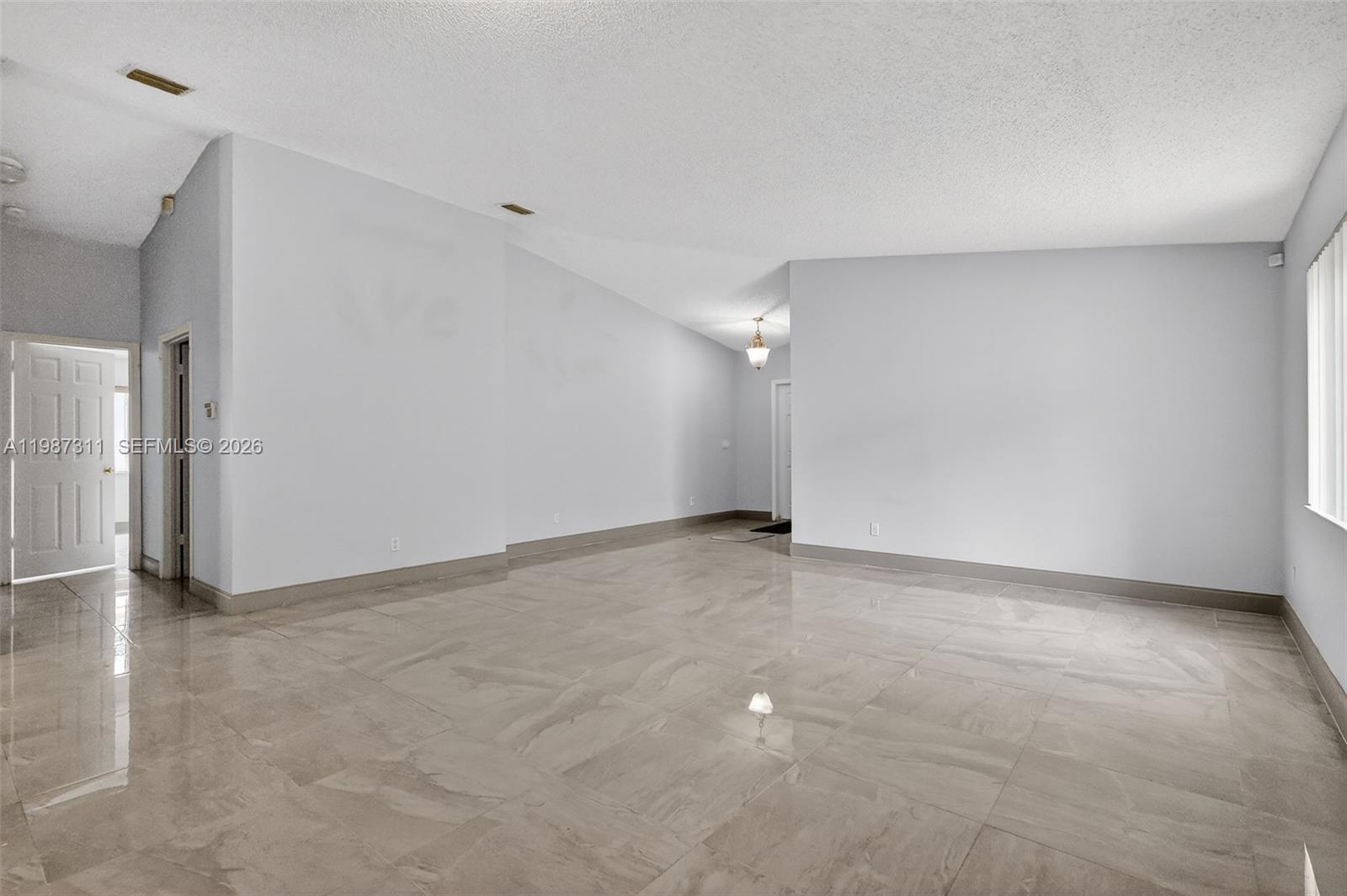 CENTEX-REPLAT OF A PORTIO - Residential