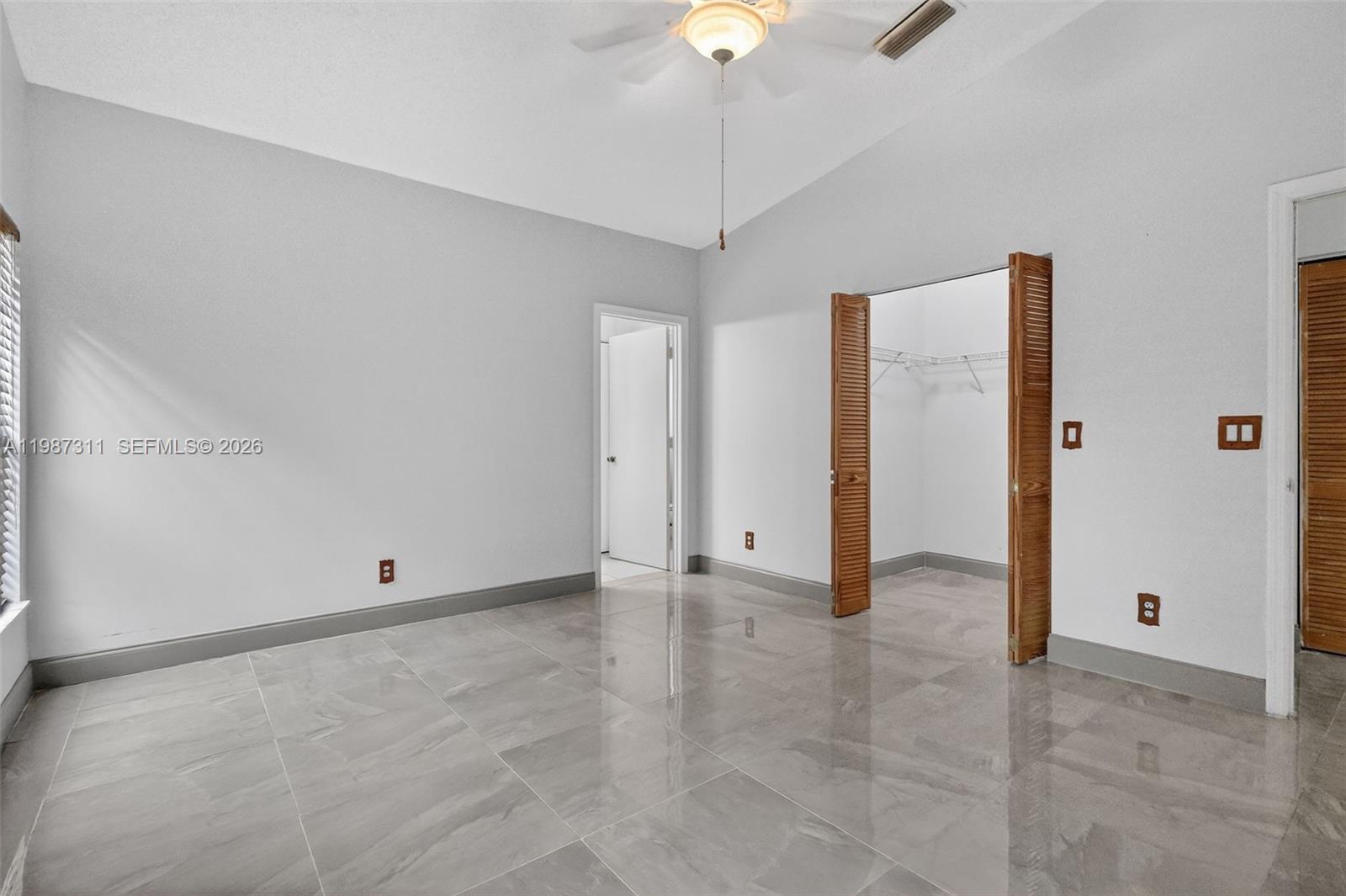 CENTEX-REPLAT OF A PORTIO - Residential