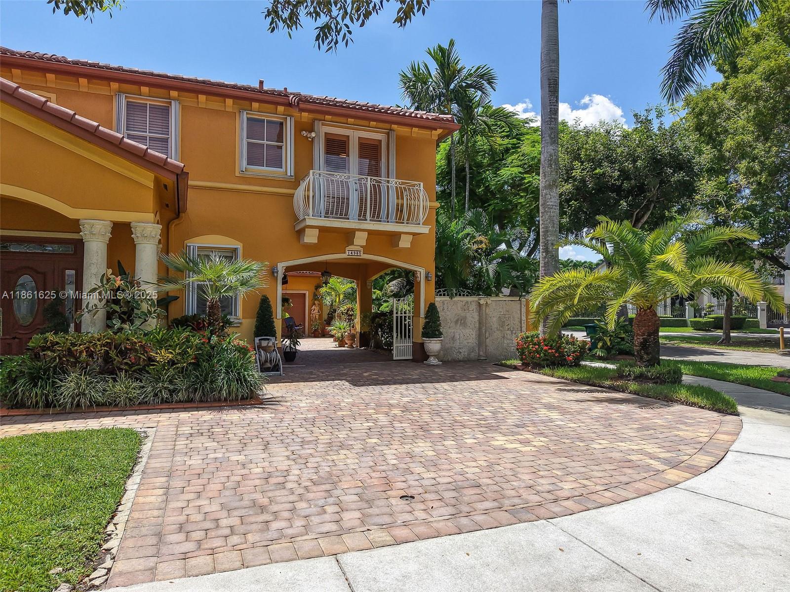 GRAND LAKES PHASE II - Residential