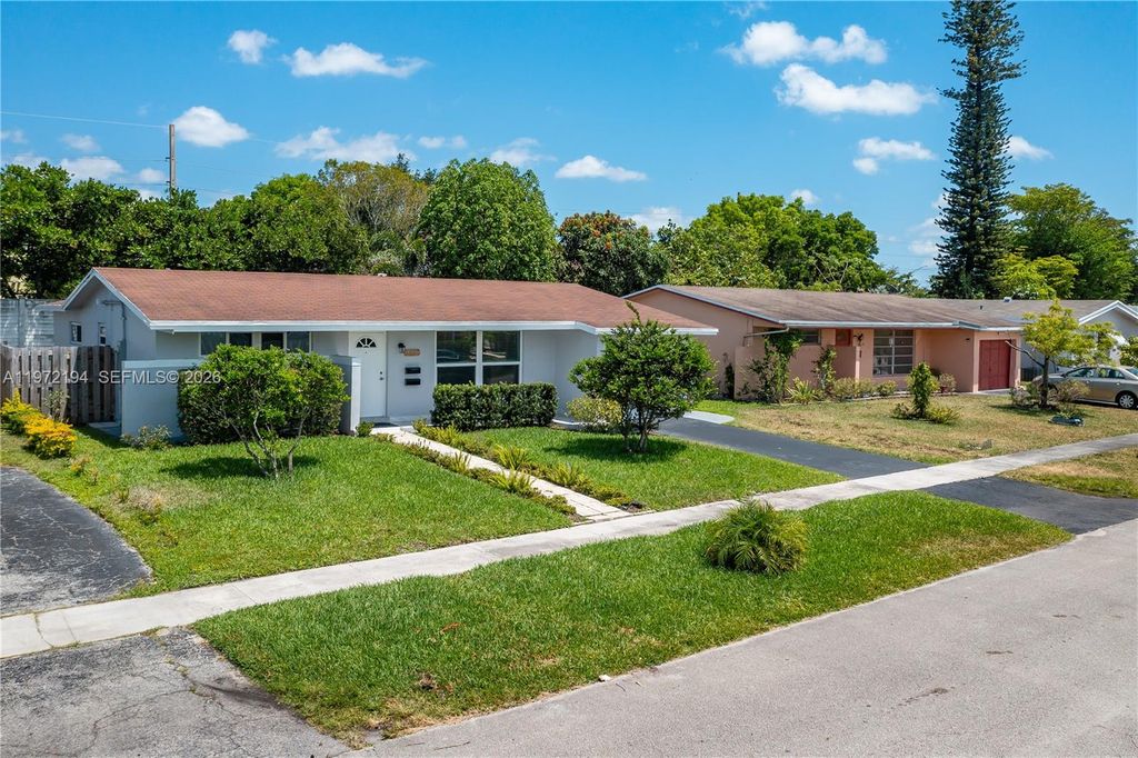 Photo of 2620 NW 83rd Ave #A, Sunrise, FL 33322 (MLS # A11972194)