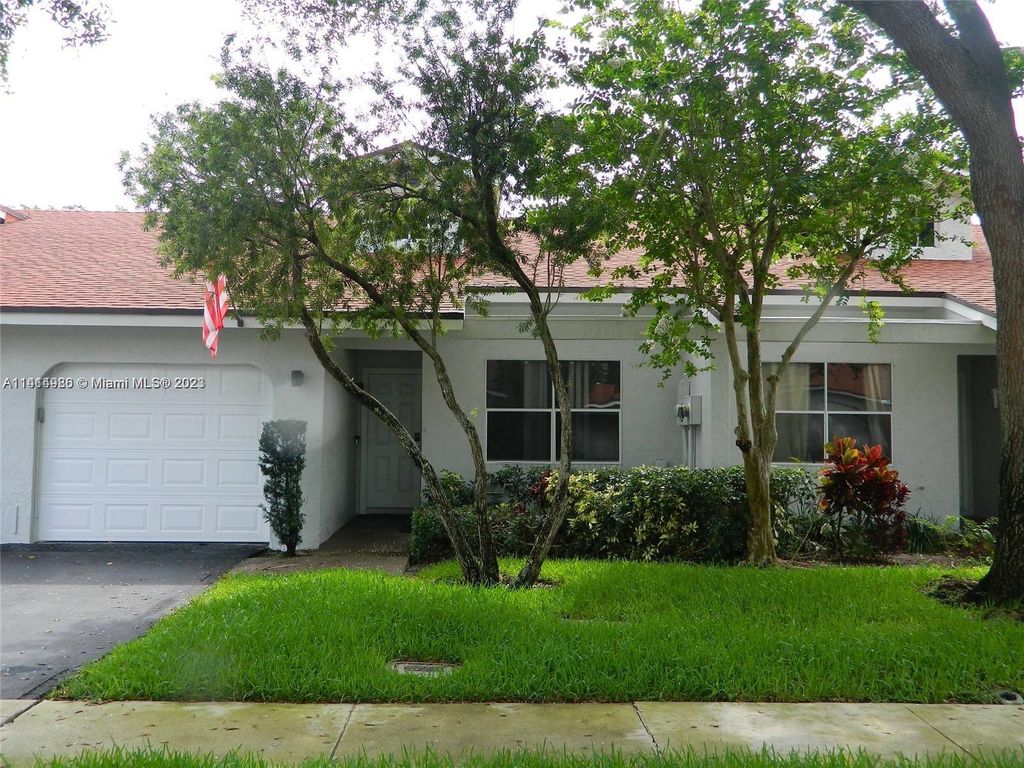 Photo of 6734 N Pine Island Rd, Tamarac, FL 33321 (MLS # A11414986)