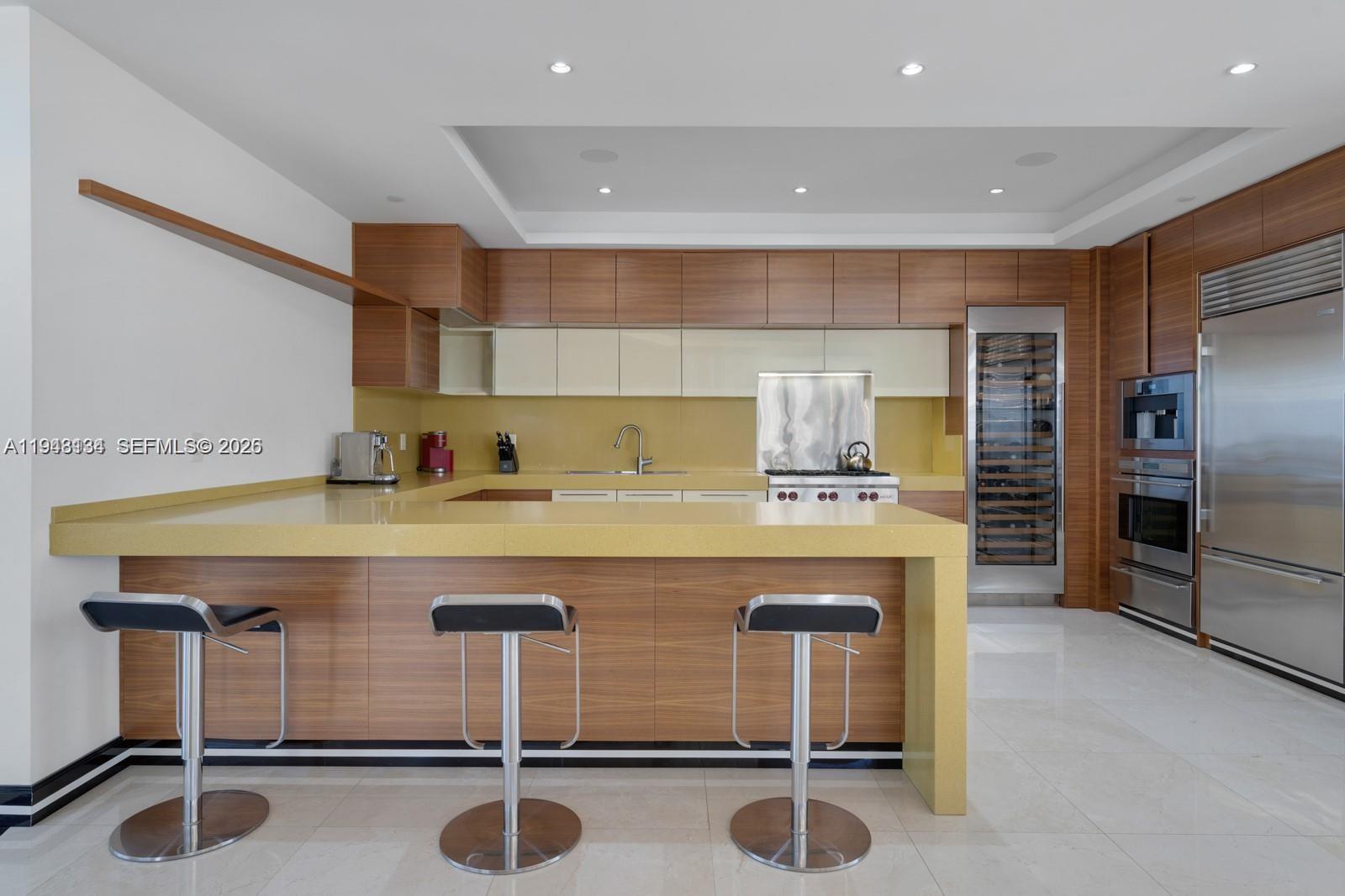 BAL HARBOUR NORTH SOUTH C - Residential