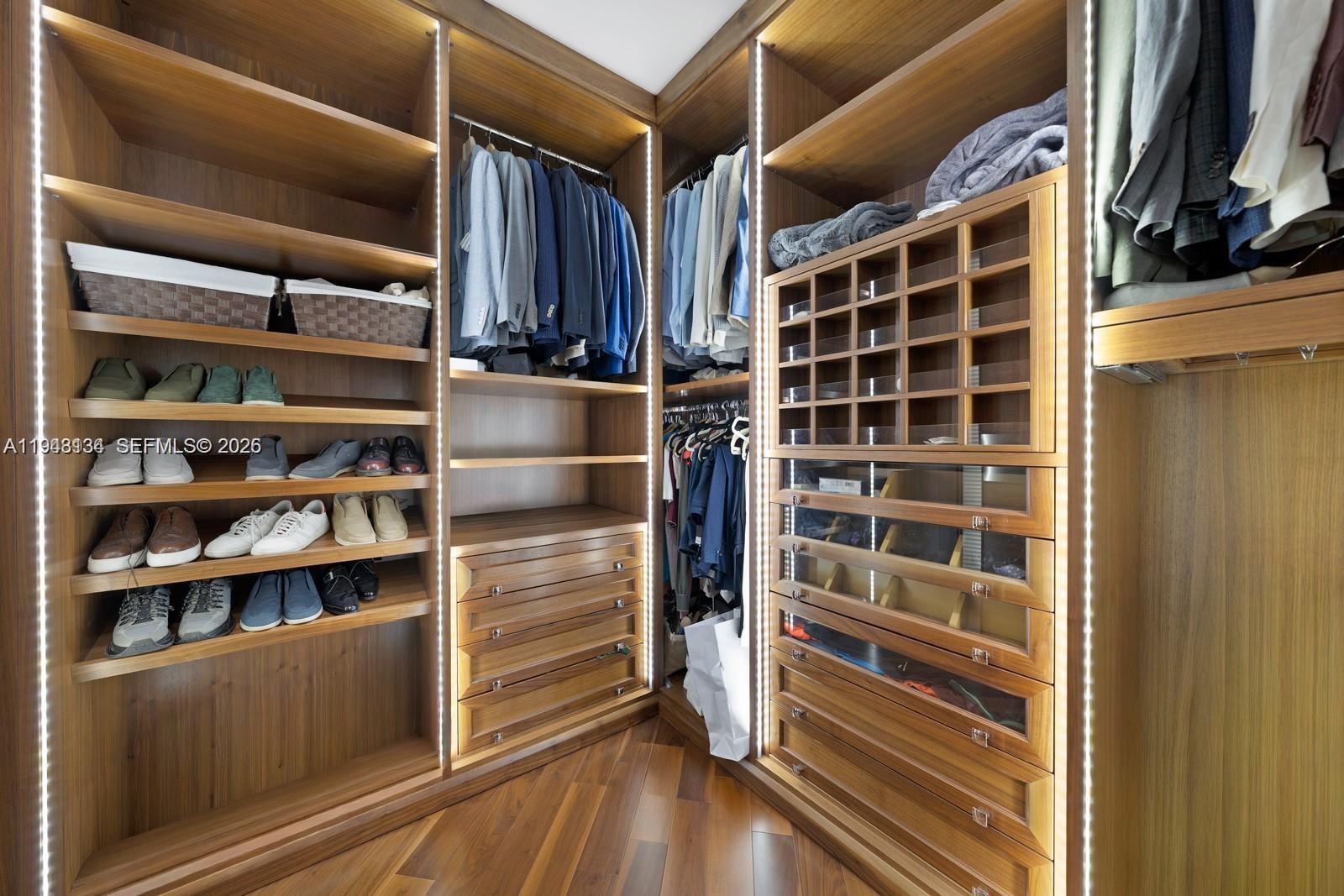 BAL HARBOUR NORTH SOUTH C - Residential